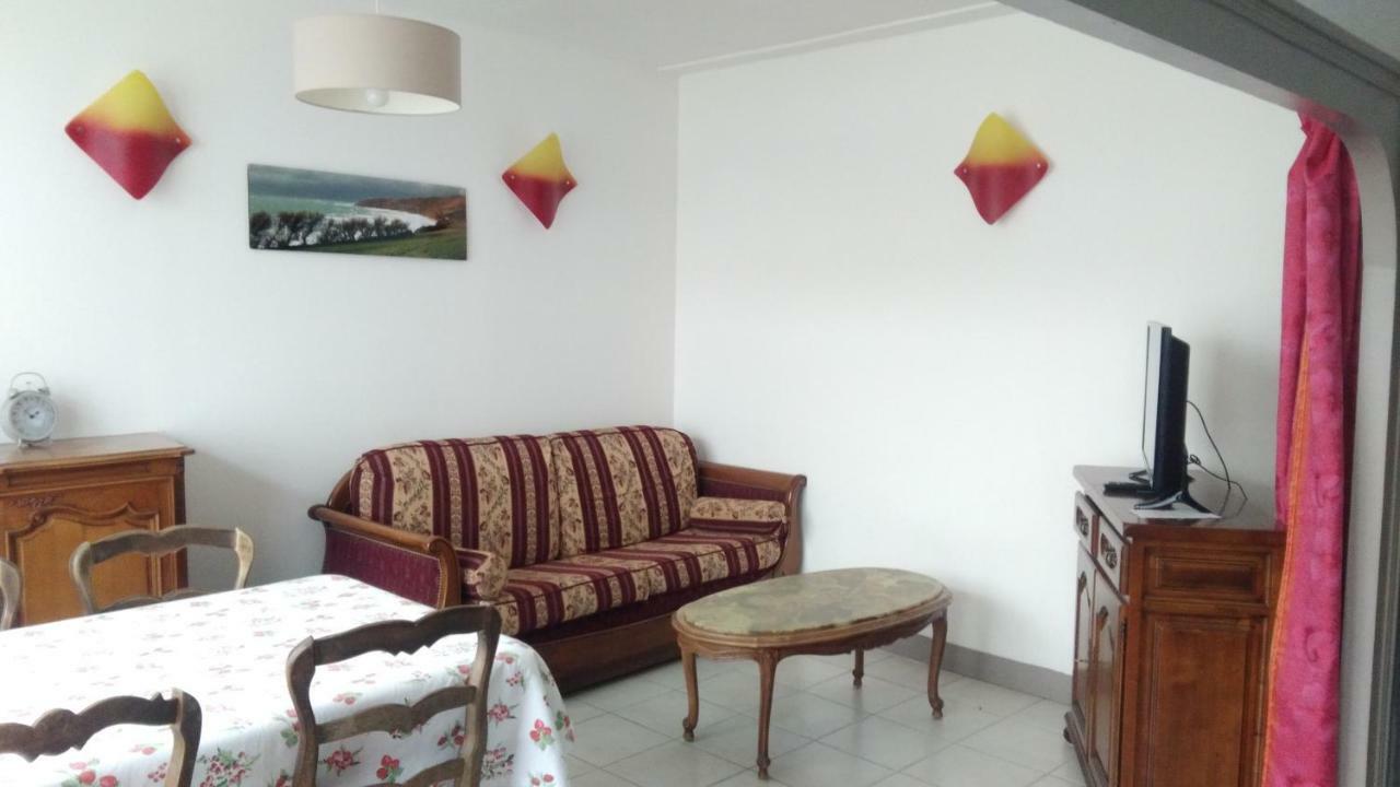 Apartamento Gite Le Relais Saint-Pierre-Église Exterior foto